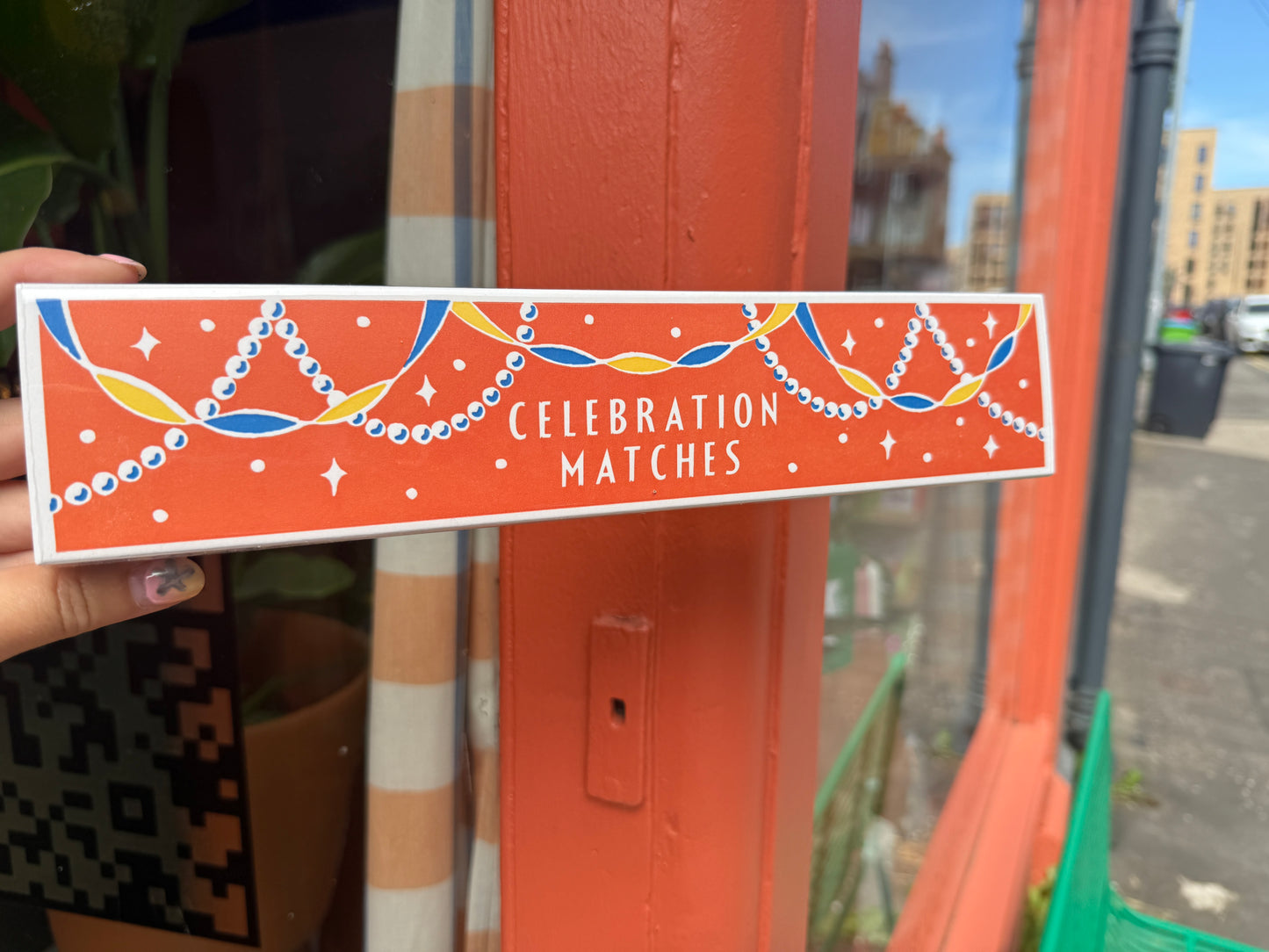 Celebrations - Luxury Extra Long Matches -