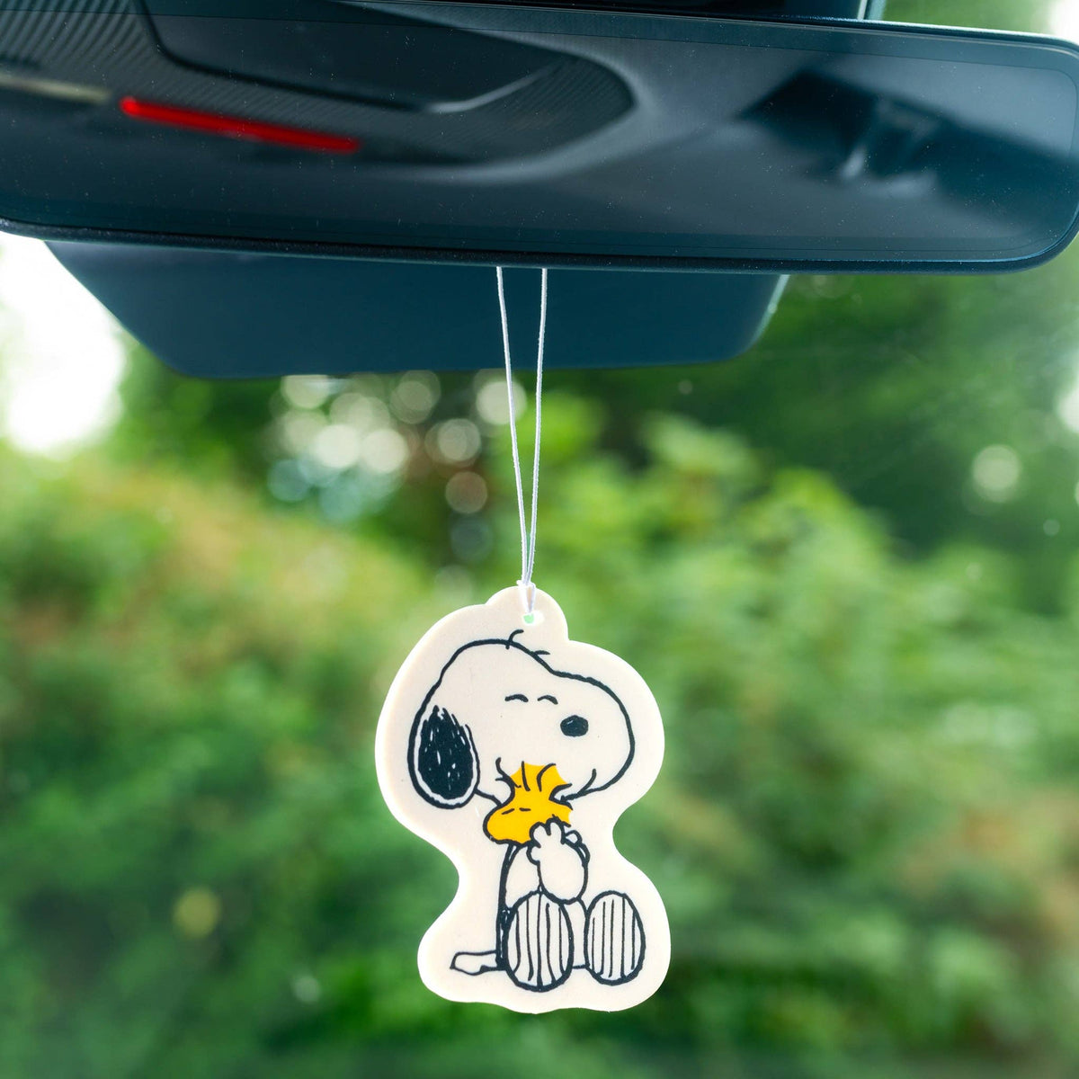 Snoopy Peanuts Air Freshener Hugs