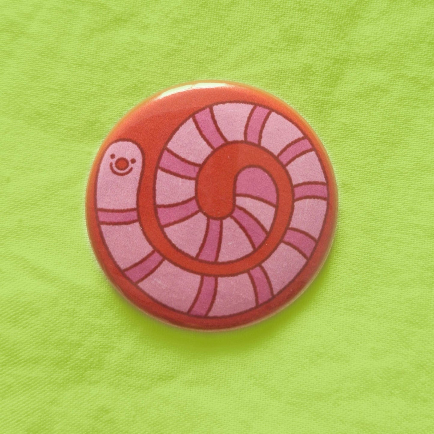 Worm button badge