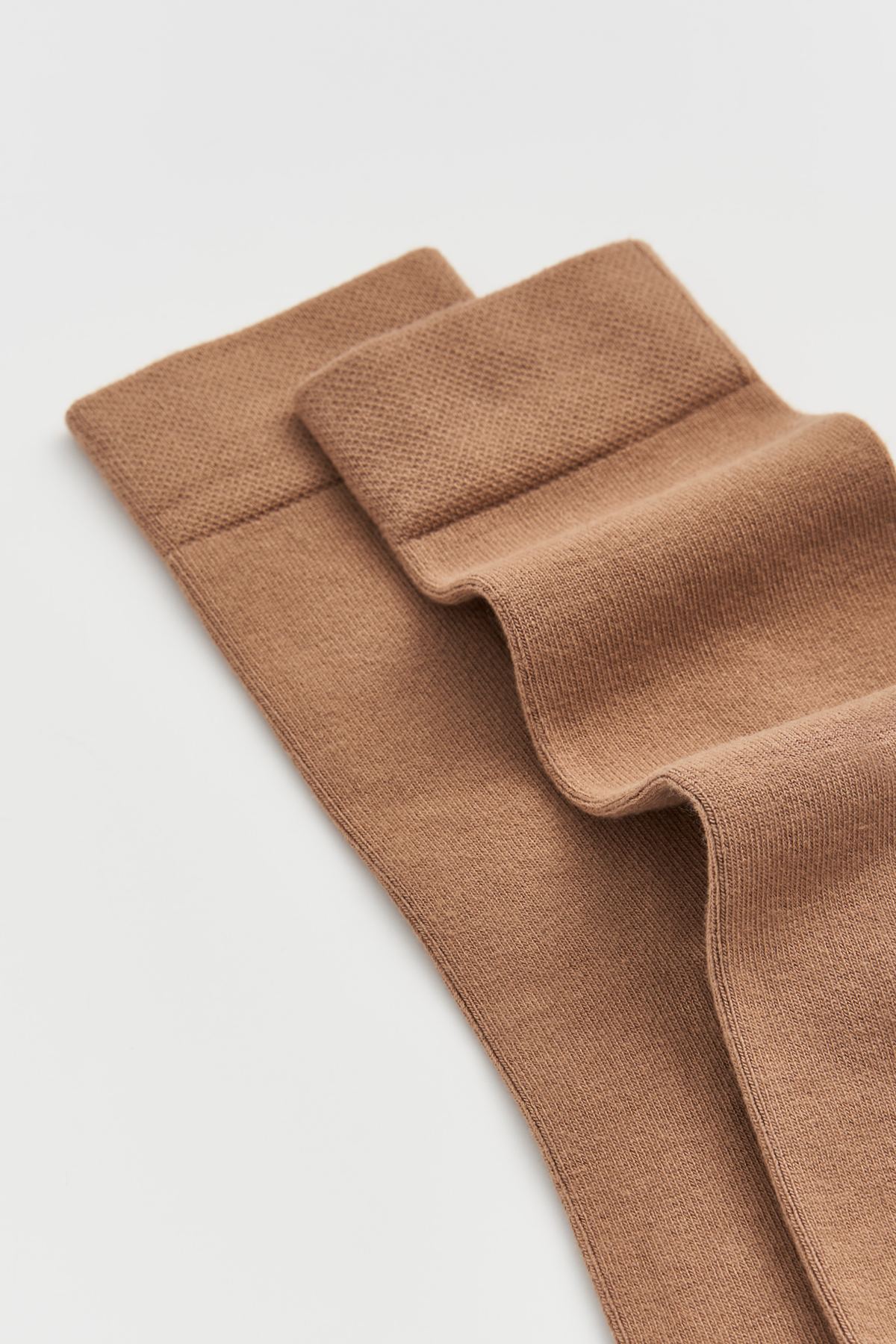 Biscuit Beige Bamboo Socks: Biscuit Beige / Small (UK 4-8)