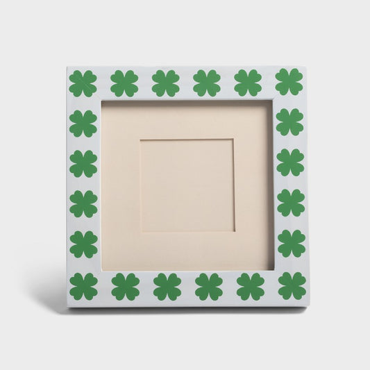 &Klevering Clover Frame