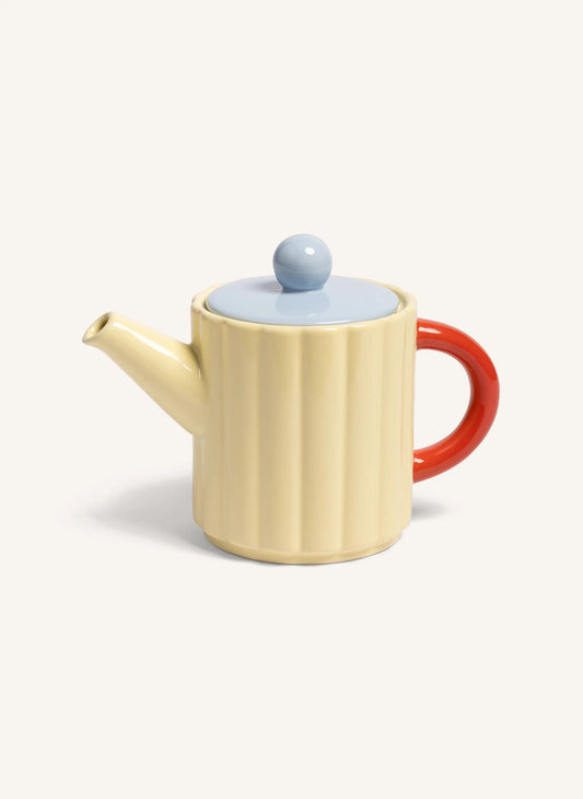 &K &Klevering Tube Teapot - Butter Yellow
